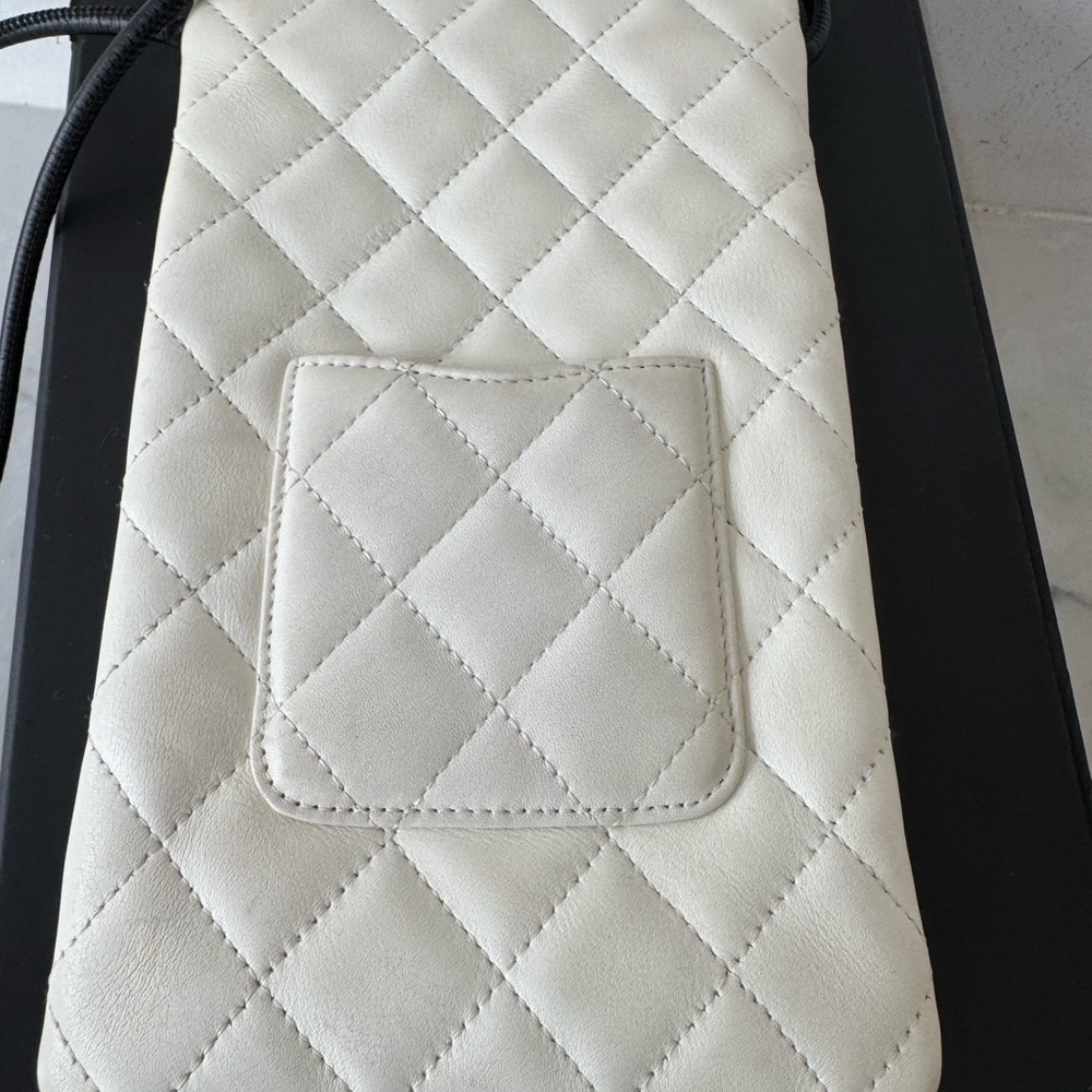 Chanel
Ligne Cambon Phone Crossbody Bag box and dustbag vintage - Picture 3 of 16